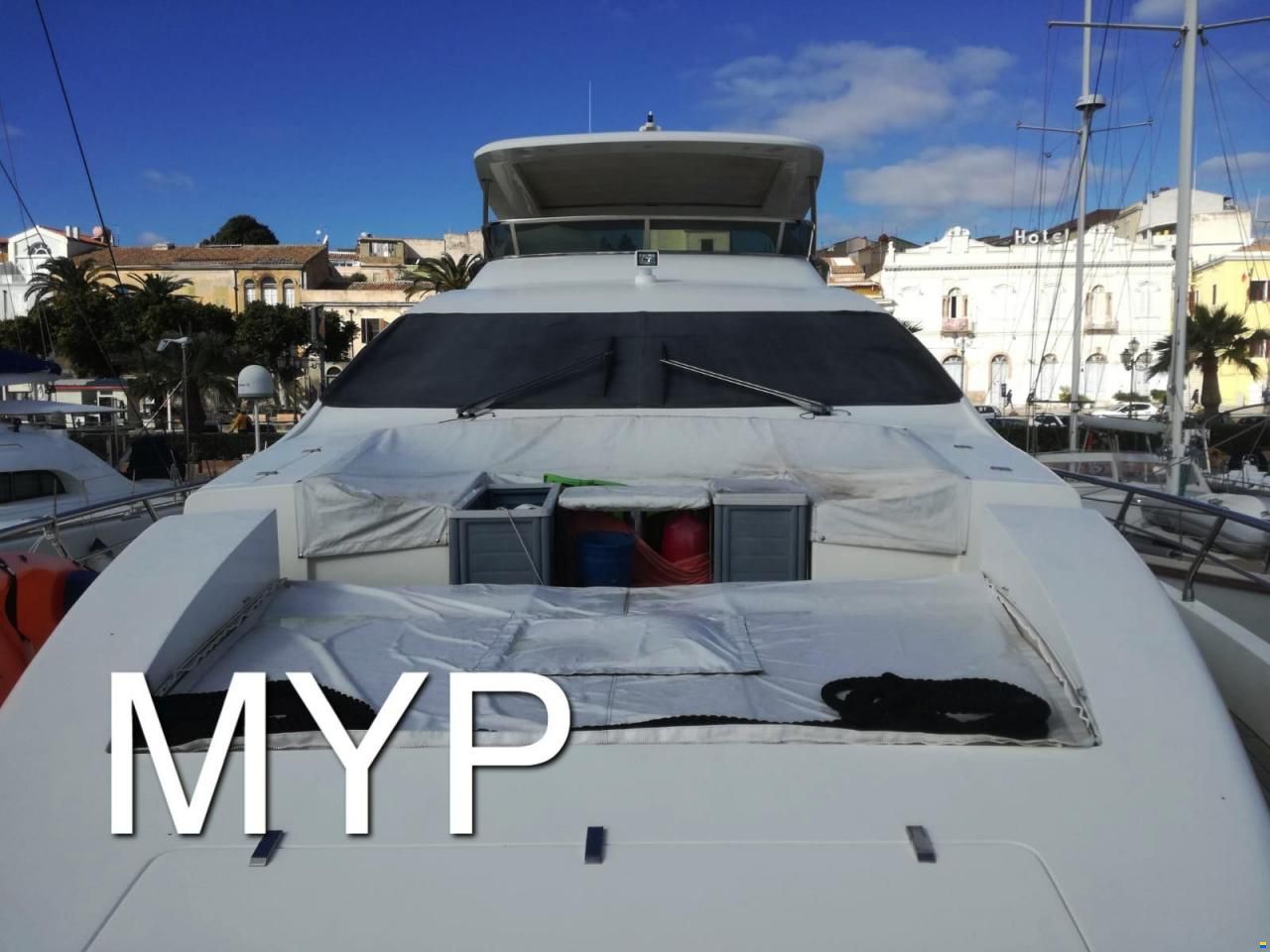 Azimut 84