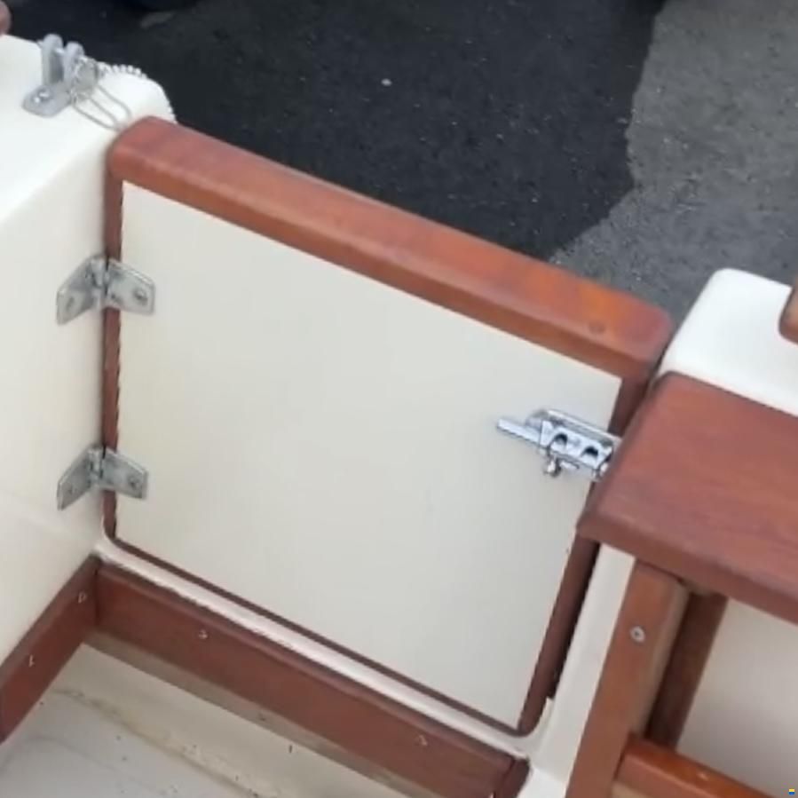 Sea Ray - Sundancer 250