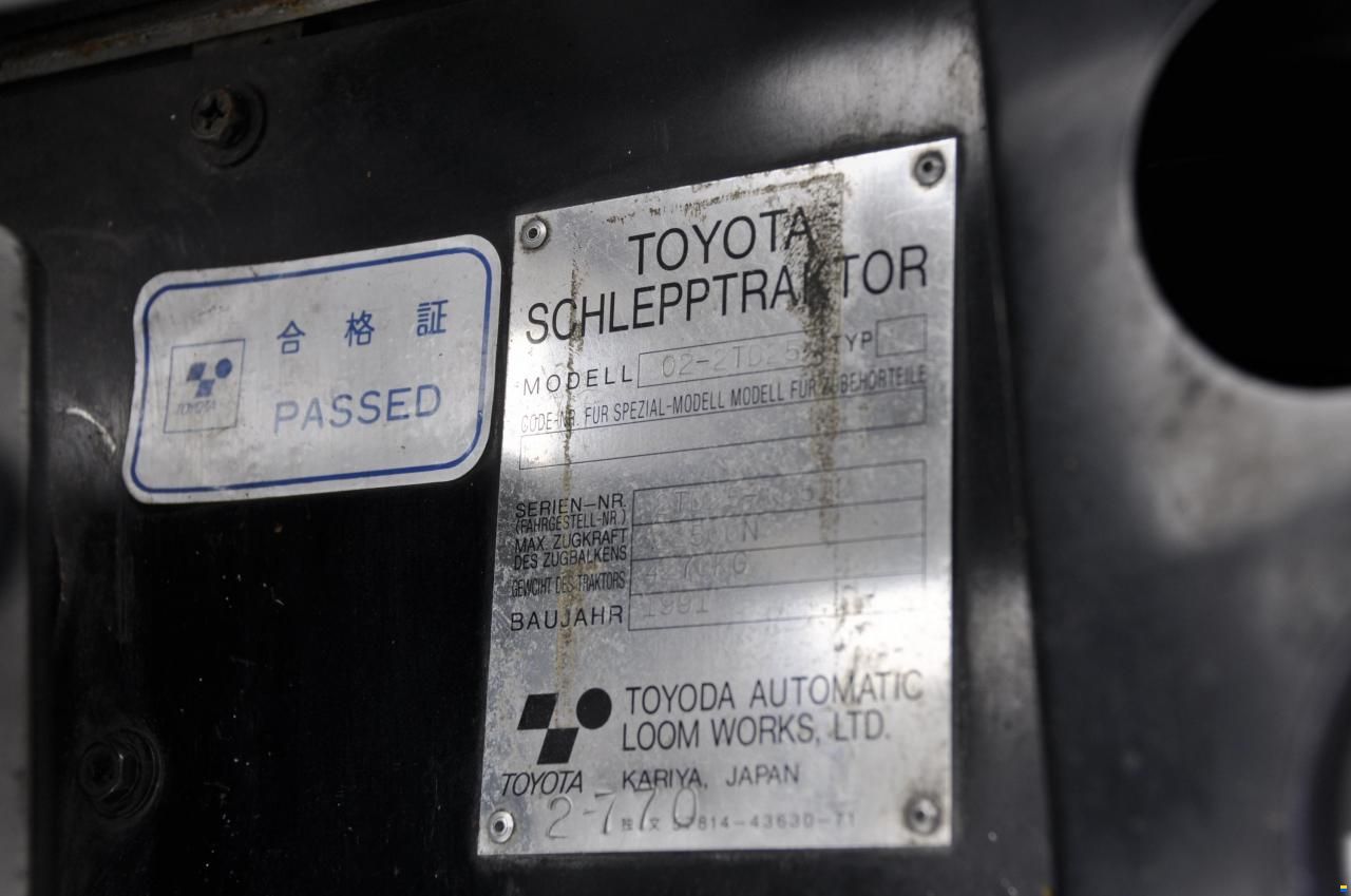 Toyota02-2td25 Rangierfahrzeug Automatik