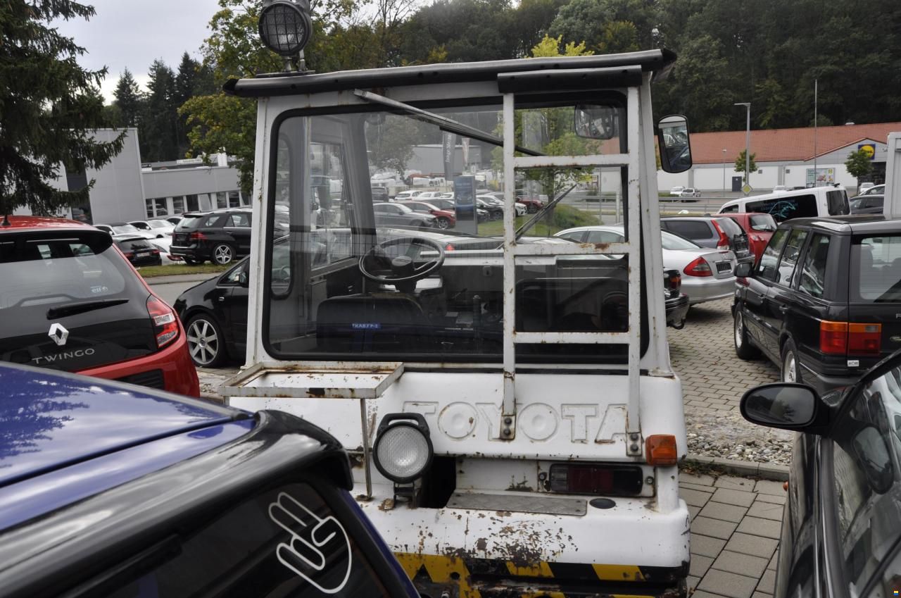 Toyota02-2td25 Rangierfahrzeug Automatik