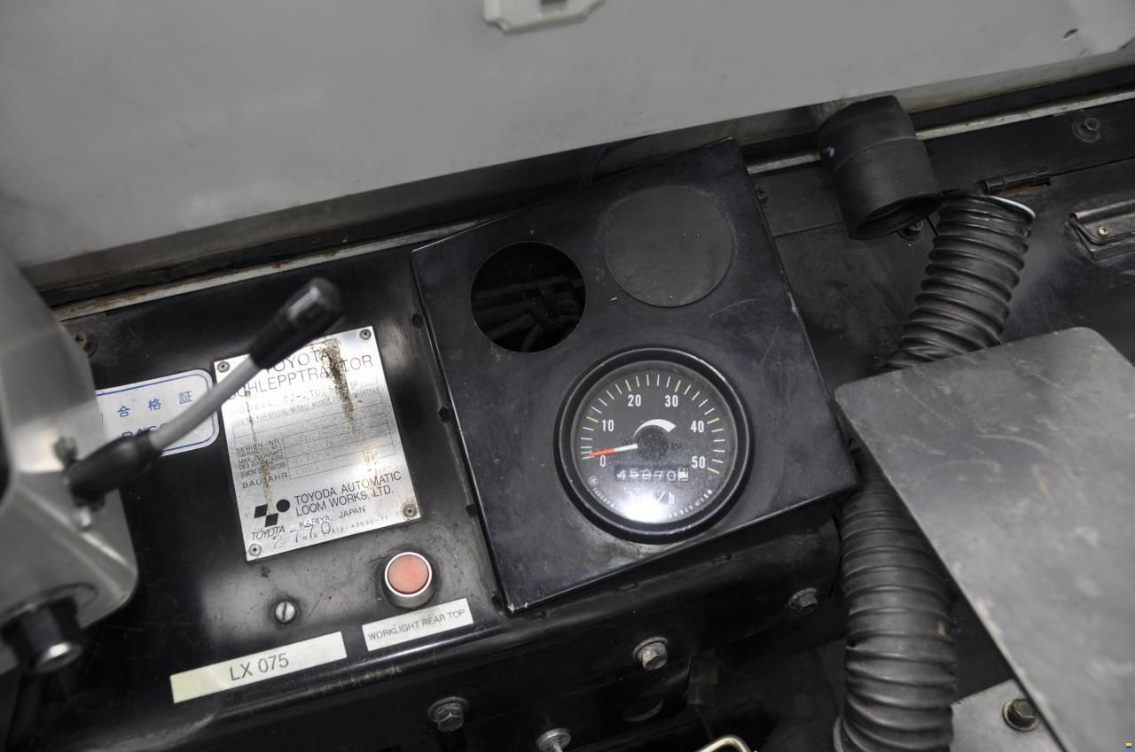 Toyota02-2td25 Rangierfahrzeug Automatik