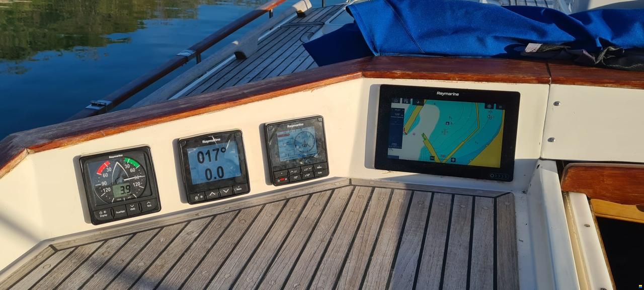 Nauticat 40