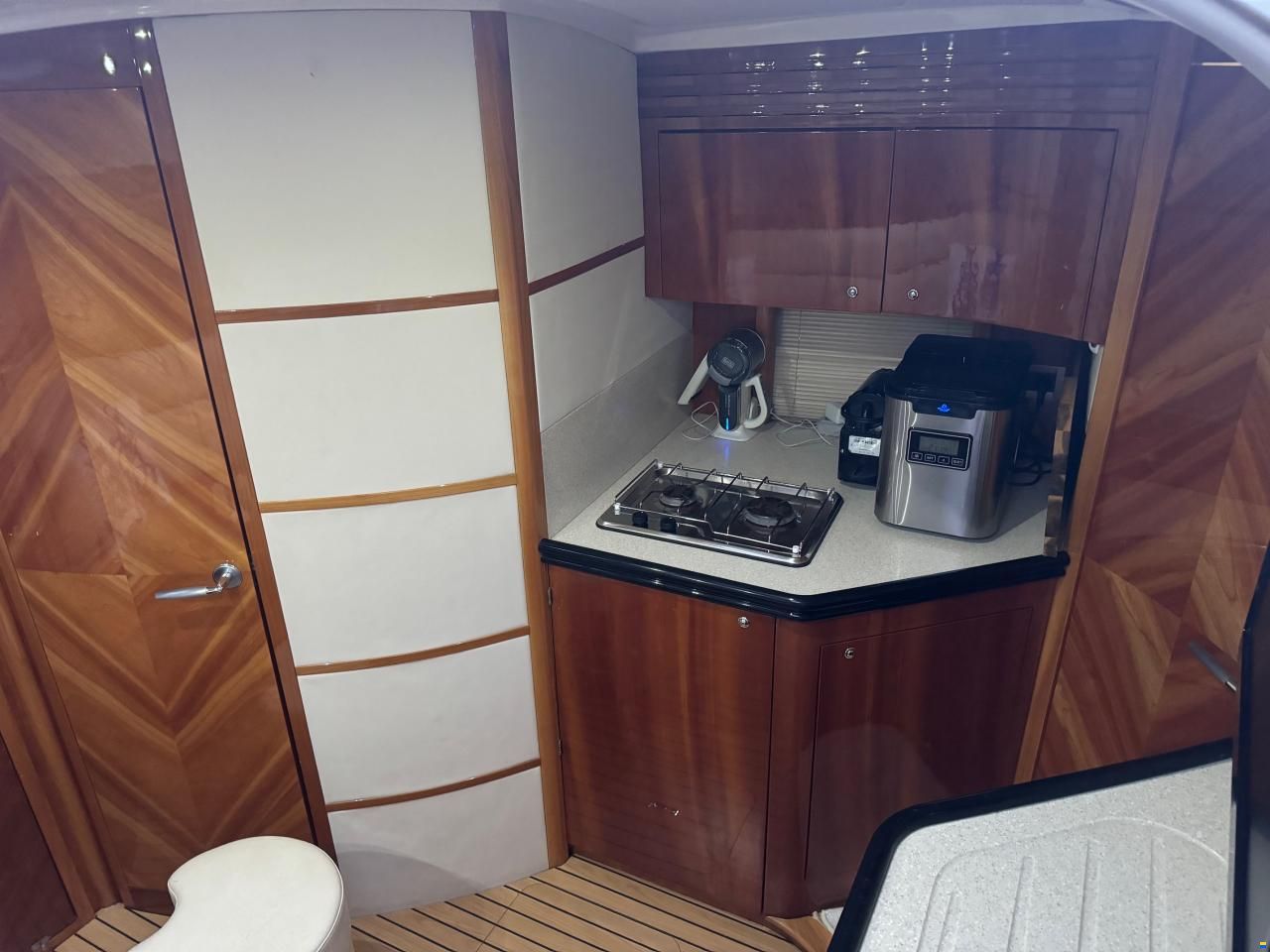 Elan POWER 35