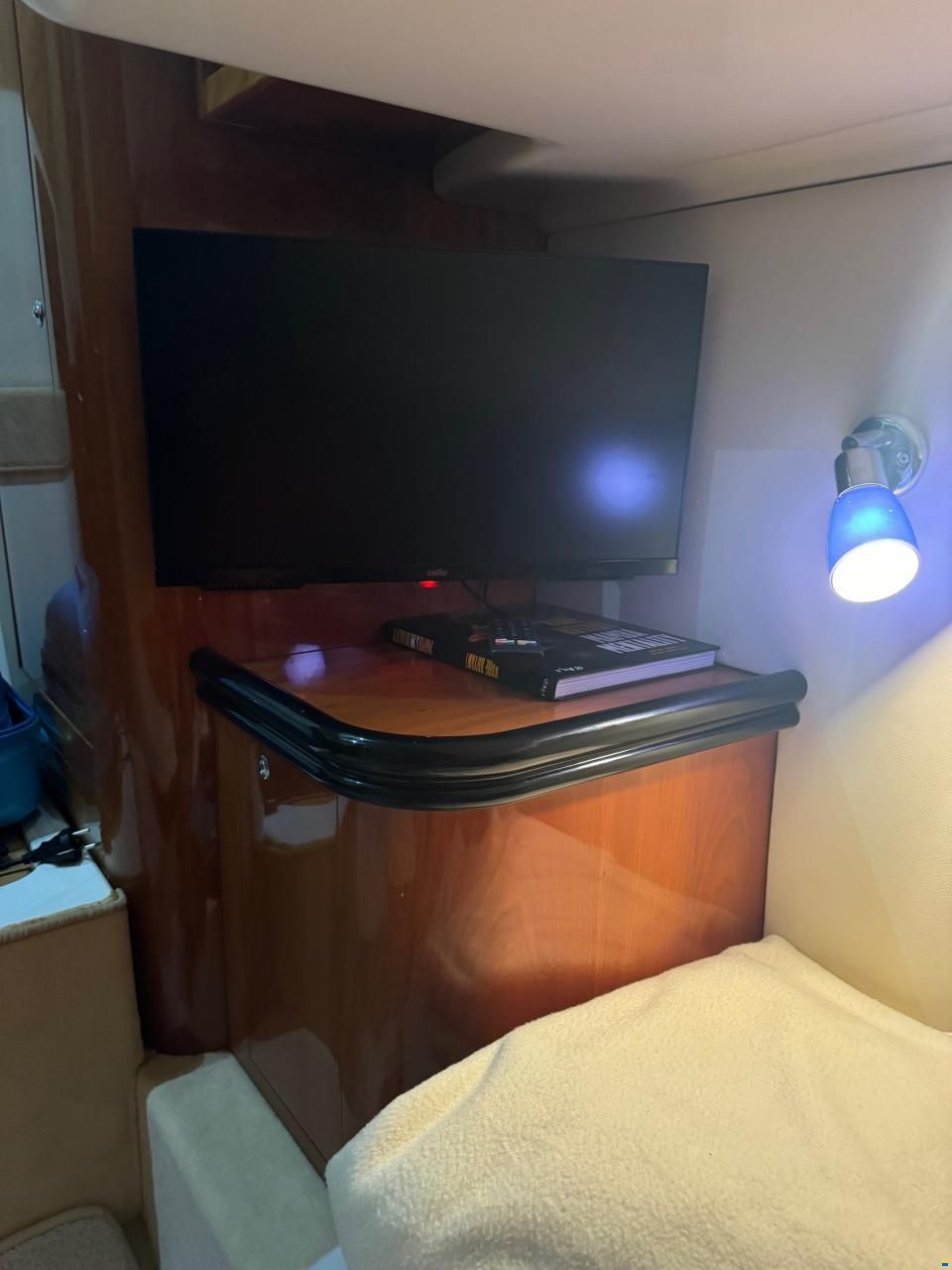 Elan POWER 35