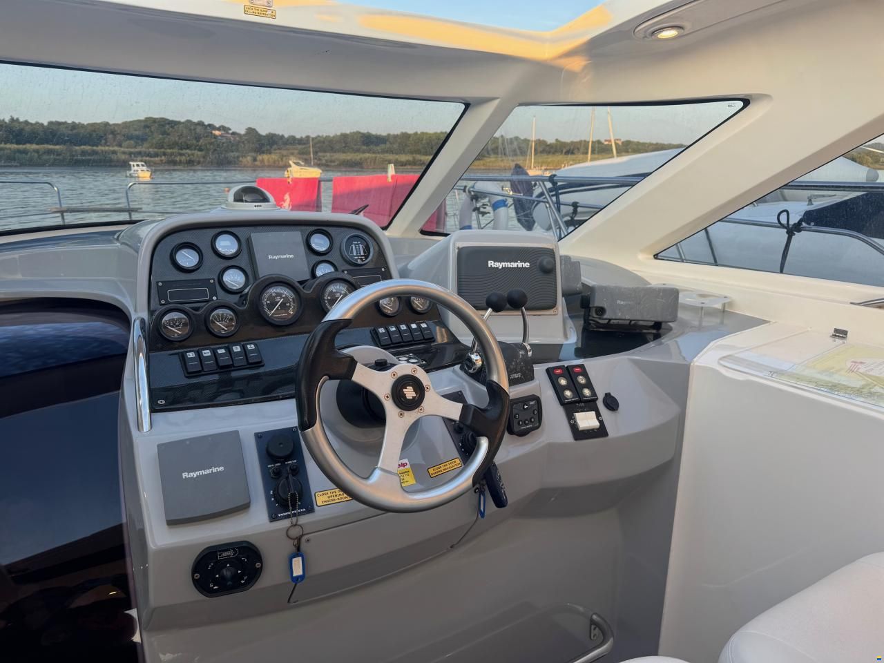 Elan POWER 35