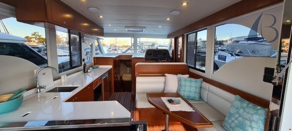 Integrity 380 SX