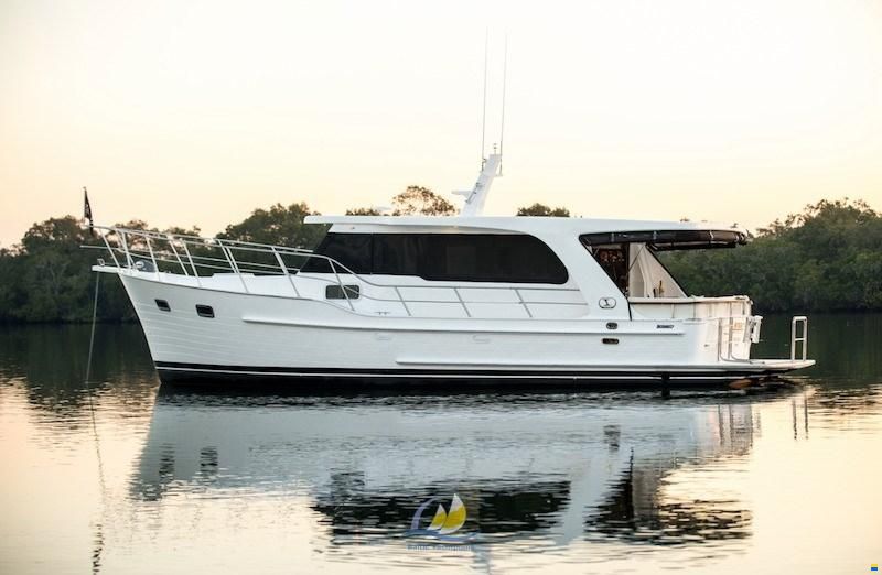Integrity 380 Sedan