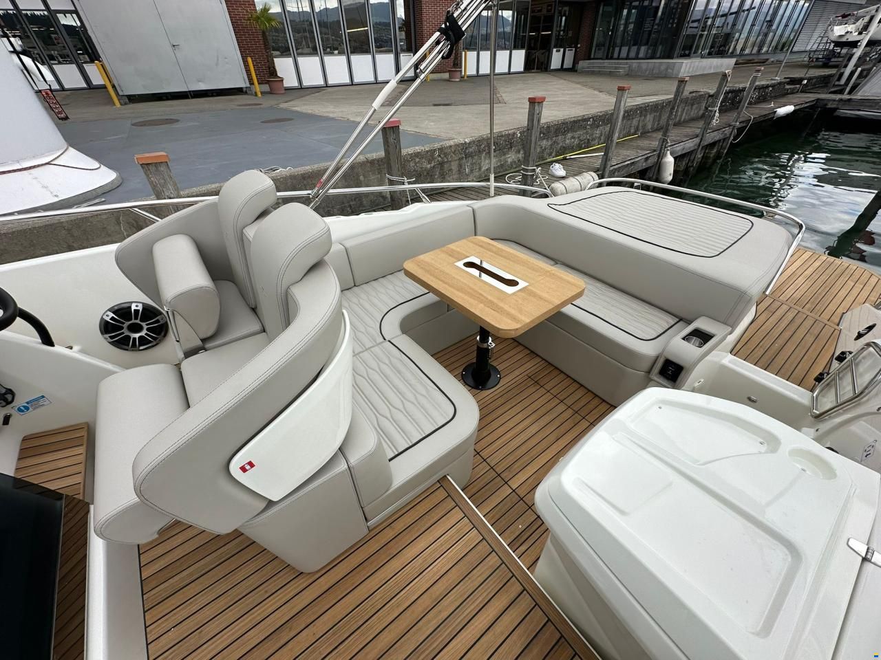 Cranchi E30 Endurance