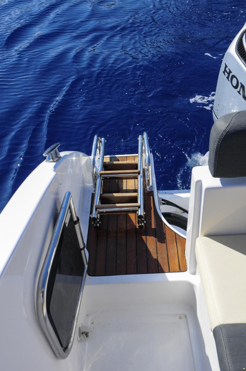 Saver 750 cabin
