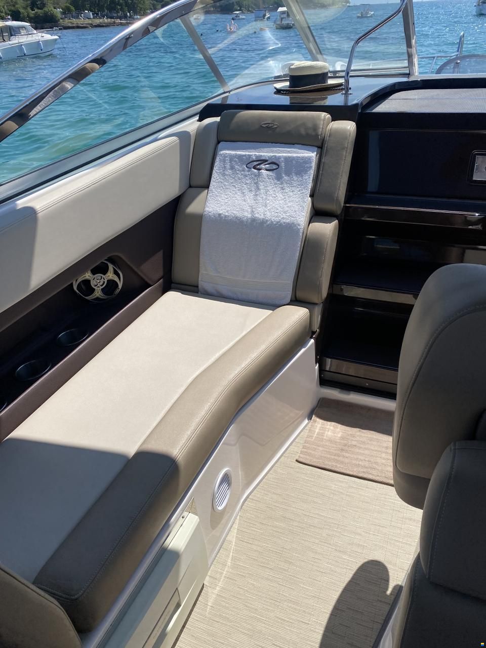 Regal 28 Express