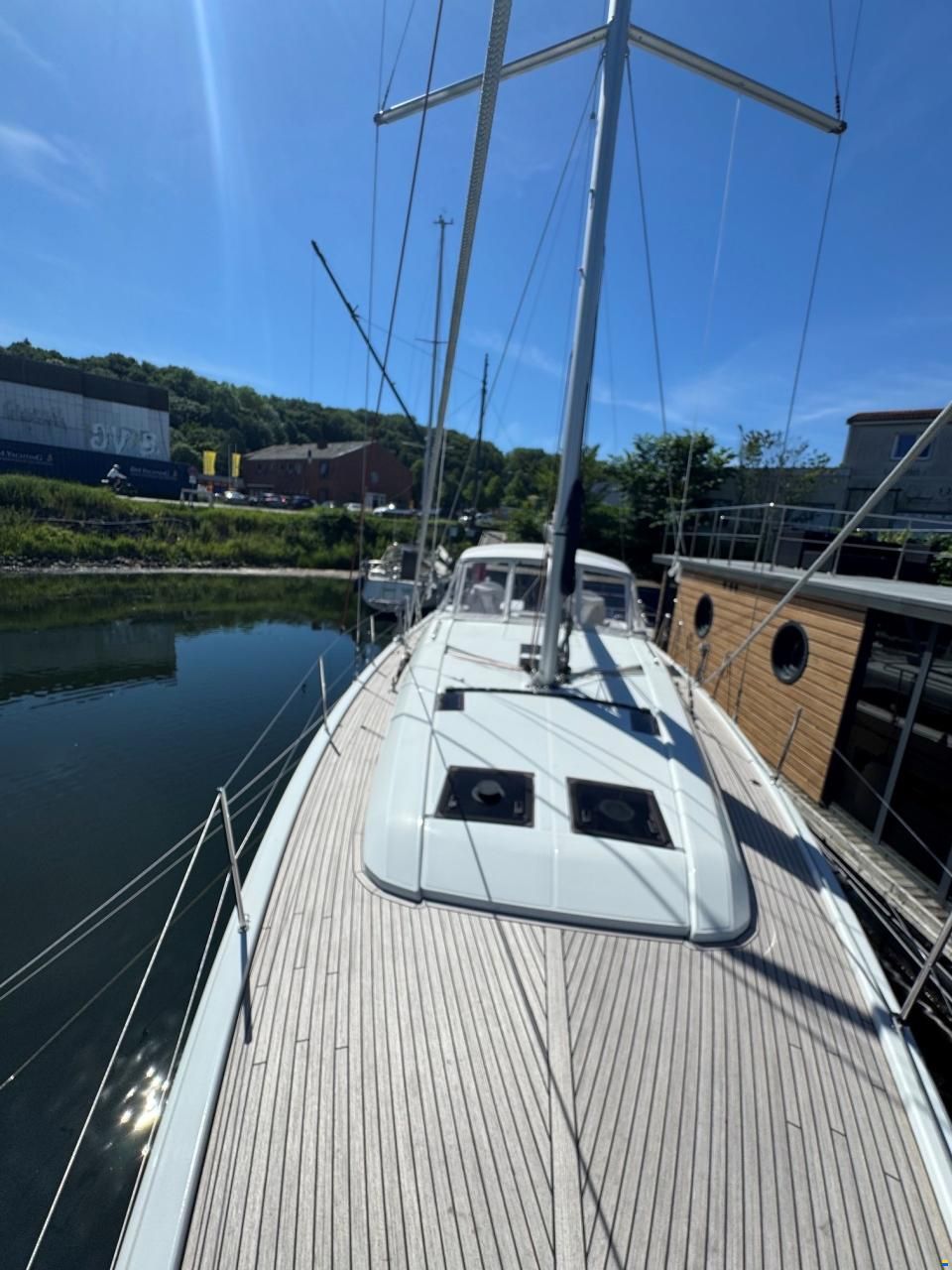 Beneteau Oceanis 47