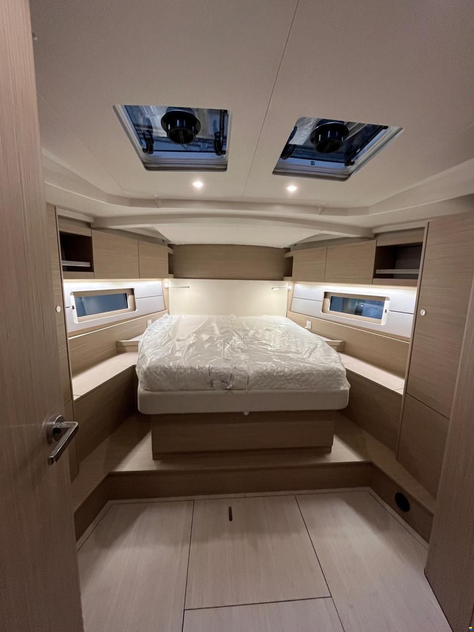 Beneteau Oceanis 47