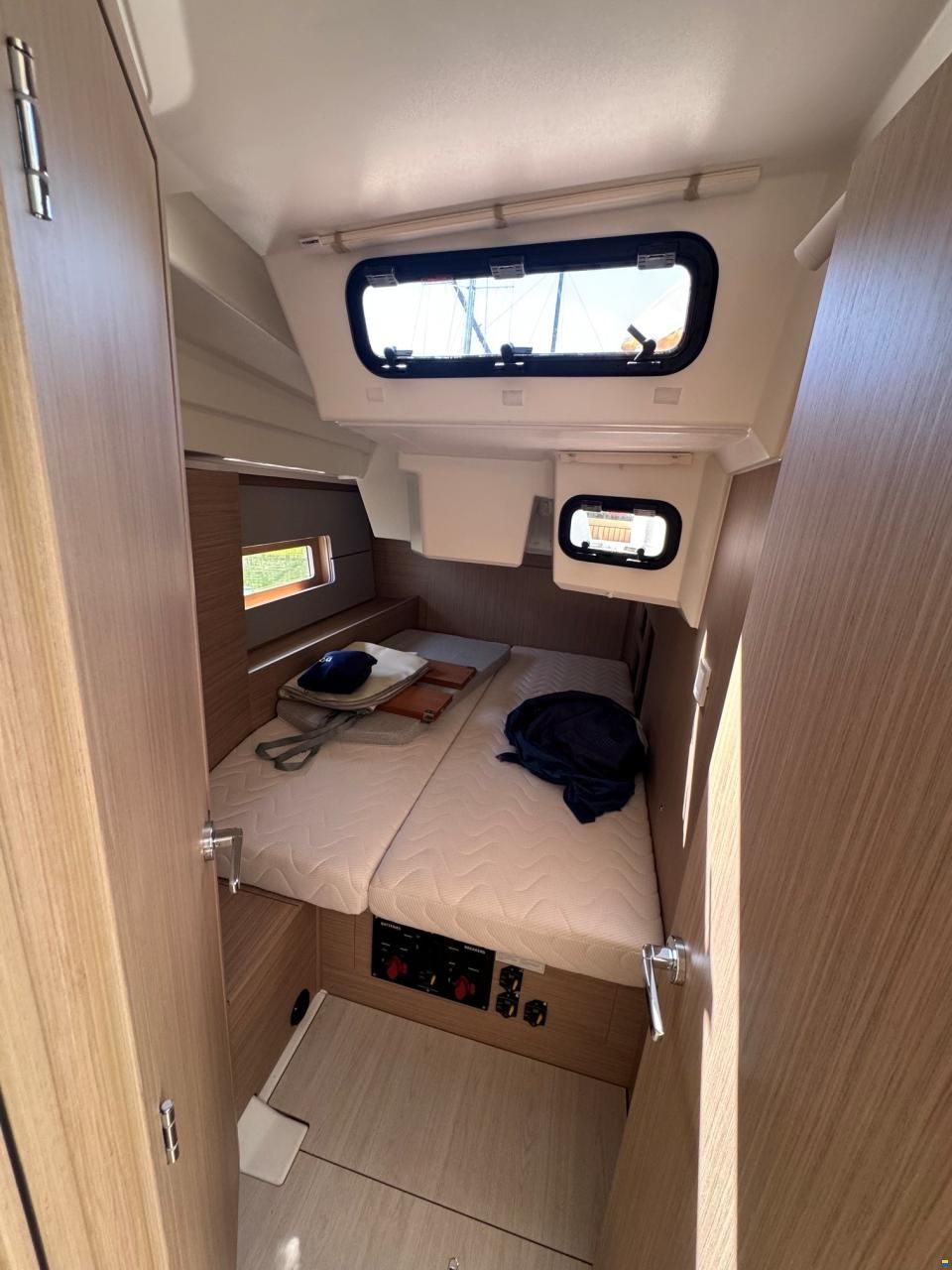 Beneteau Oceanis 47