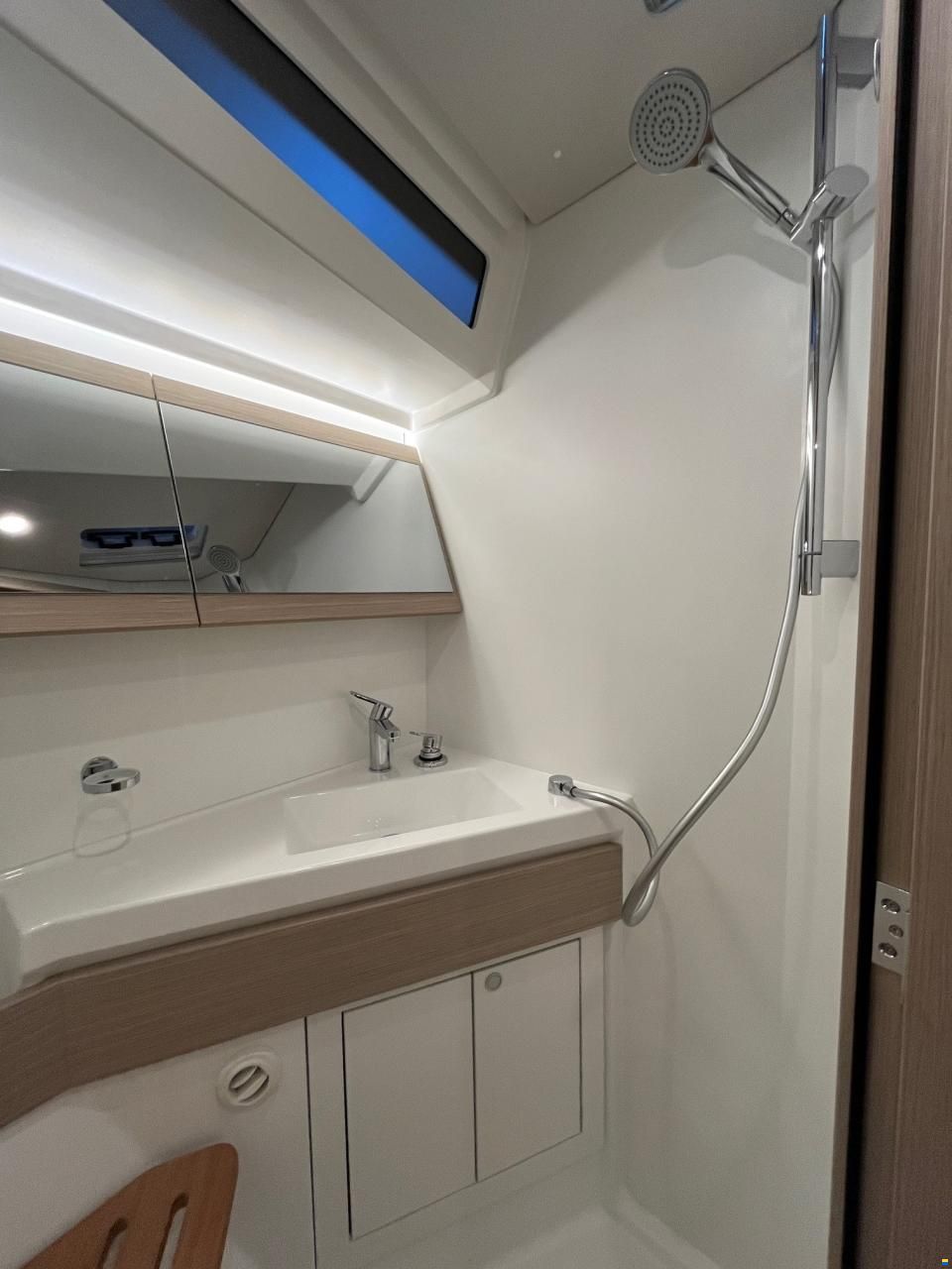 Beneteau Oceanis 47