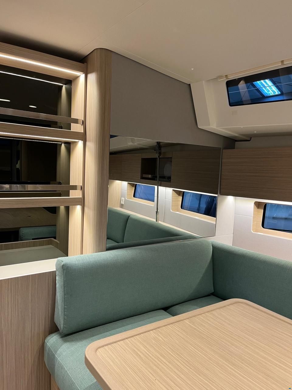 Beneteau Oceanis 47