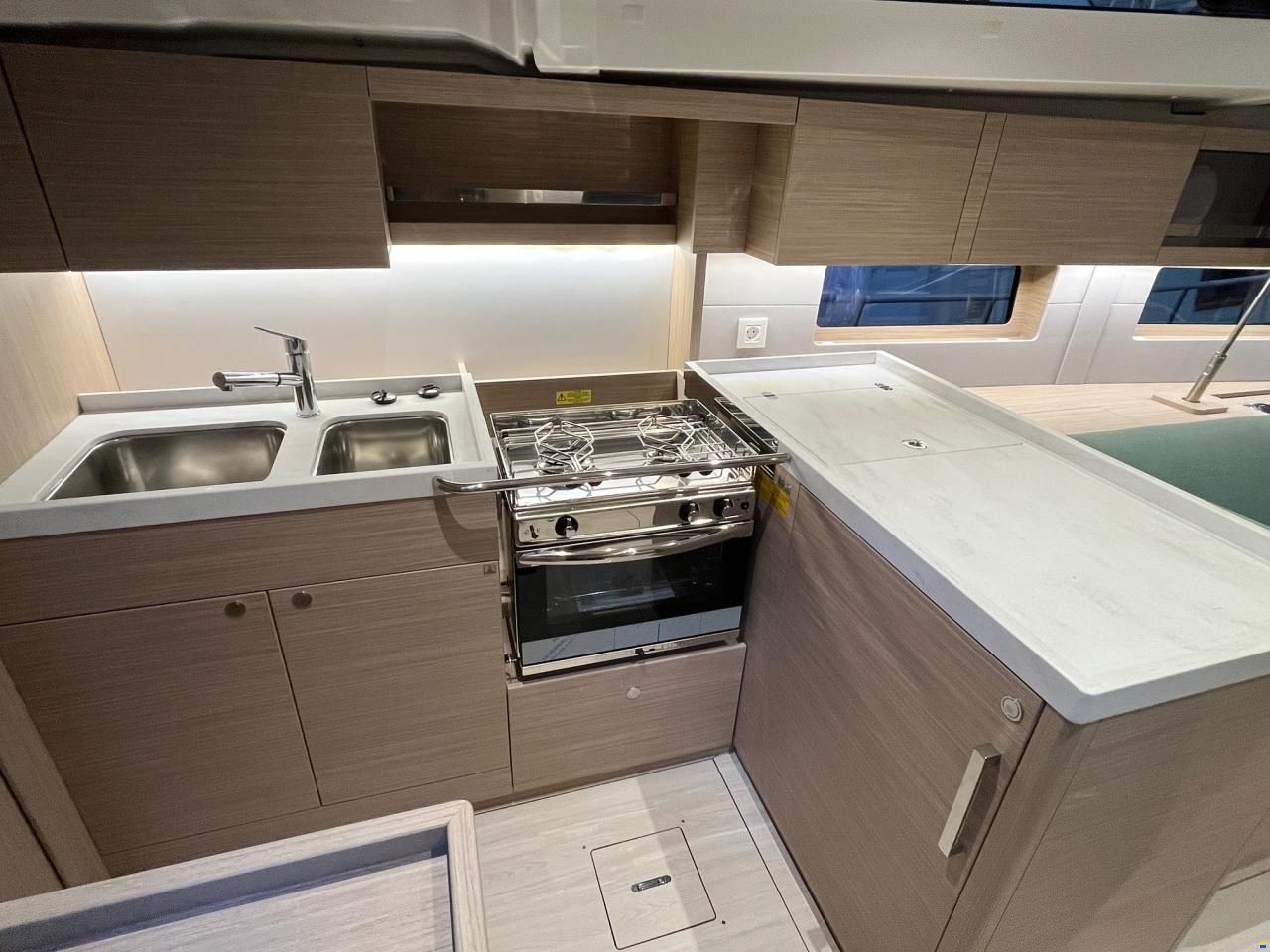 Beneteau Oceanis 47