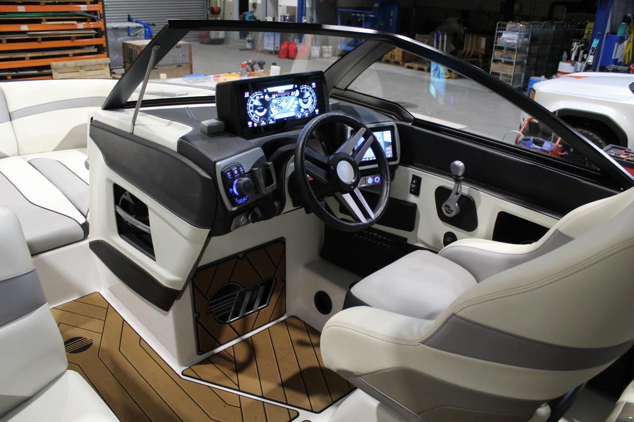 Malibu Wakesetter MXZ22