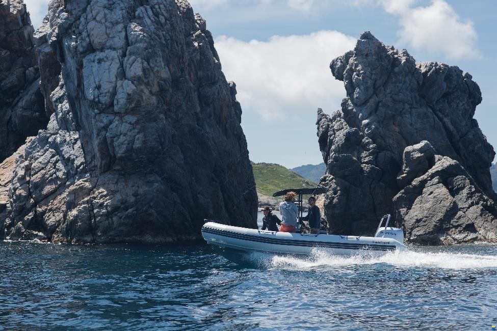 Bombard Explorer 700