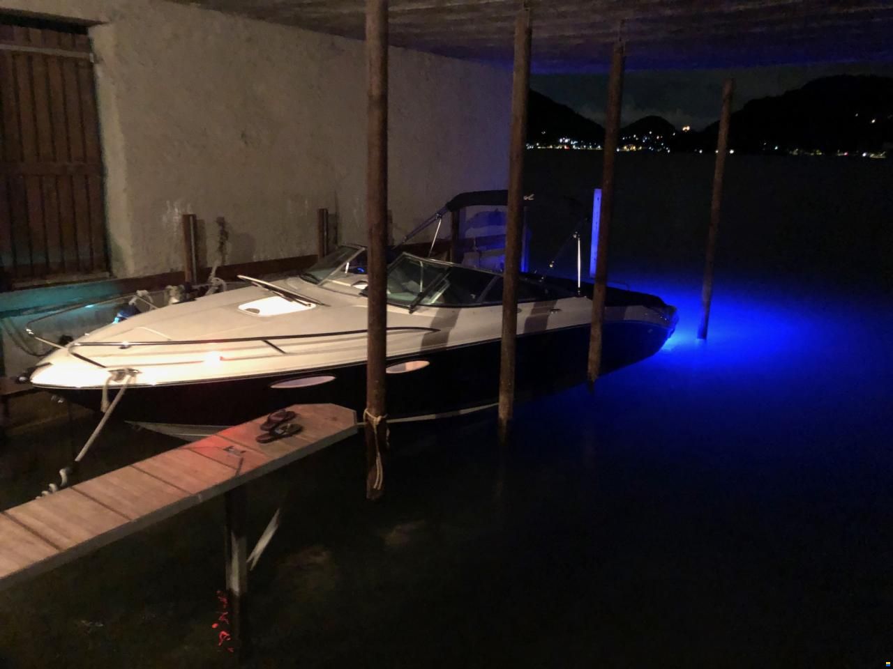 Sea Ray 240 Sun Sport Limited Edition