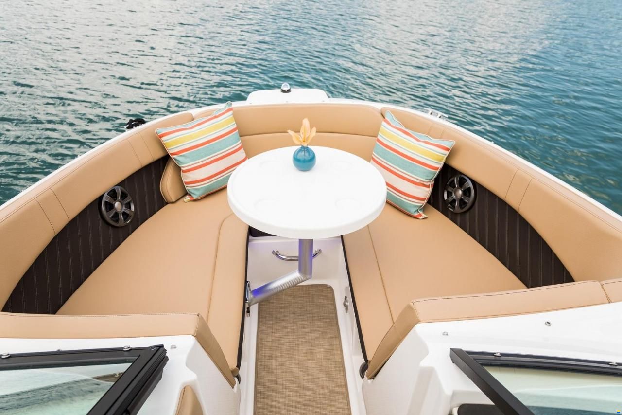 Sea Ray SPX 230 OB Europe