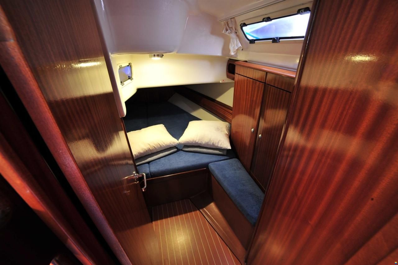 Bavaria 38