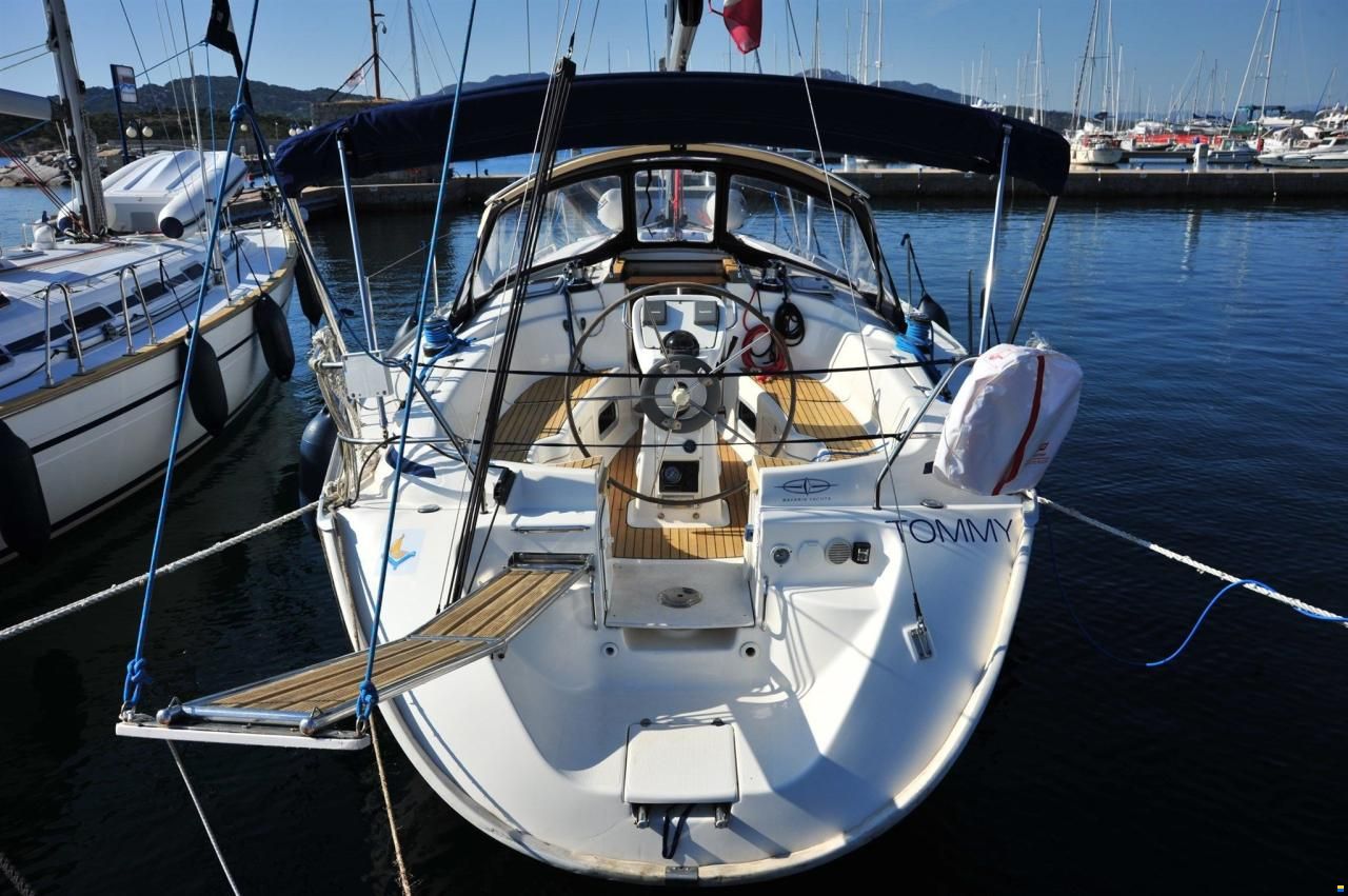 Bavaria 38