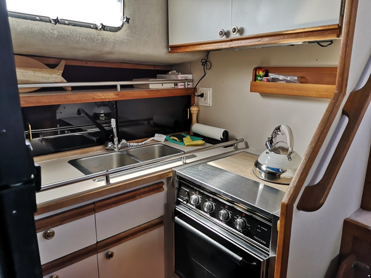 Carver 36 tr&egrave;s bon &eacute;tat