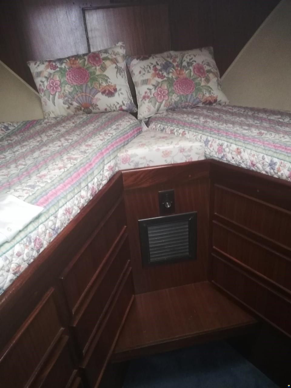 Hatteras 45