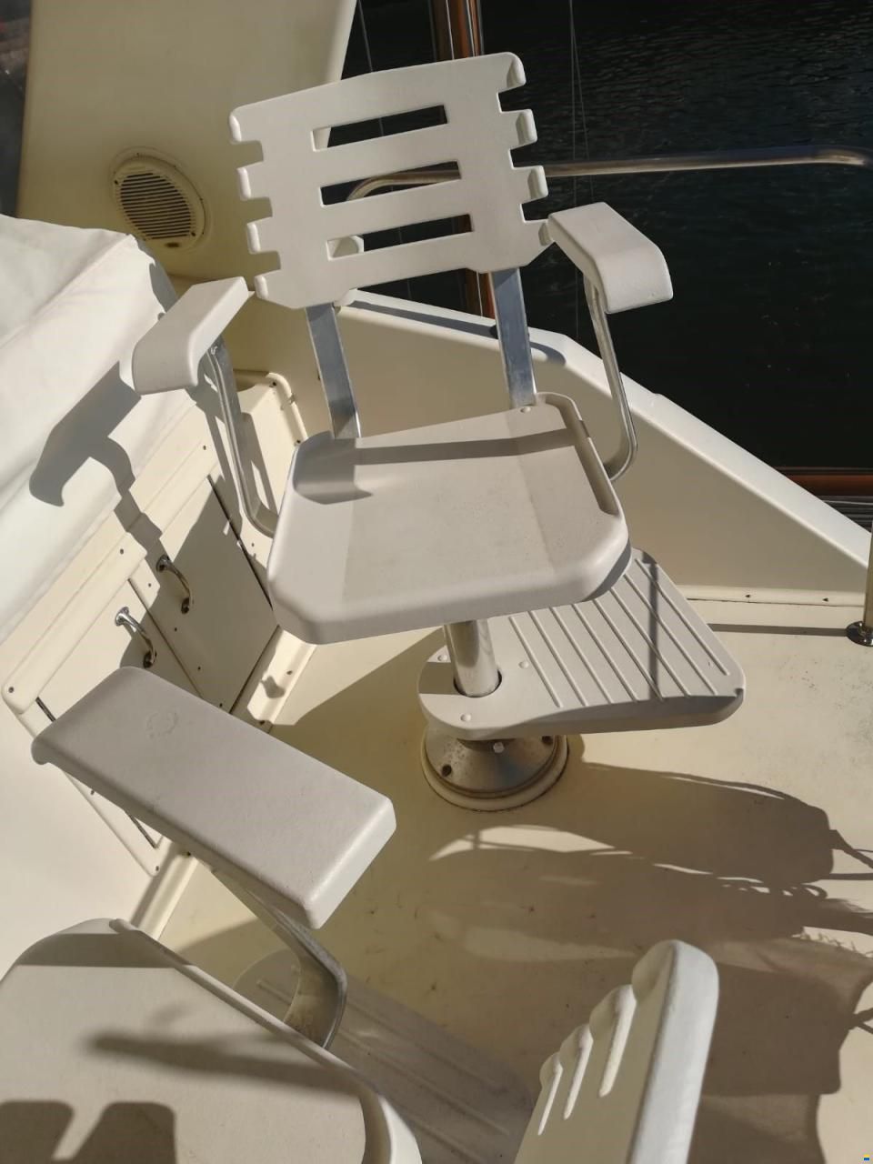 Hatteras 45