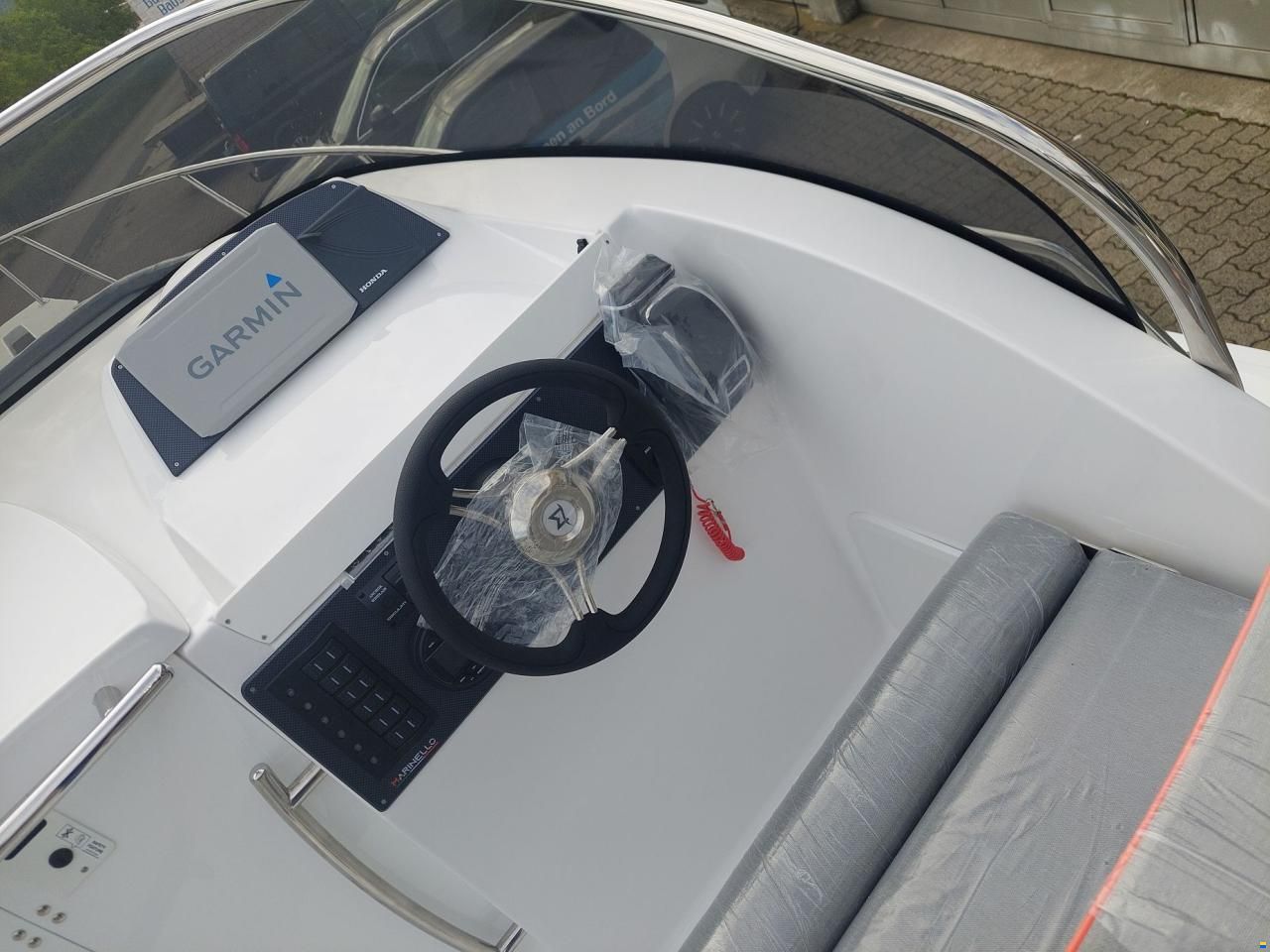 Marinello 26 Cabin mit HONDA BF 350 V8