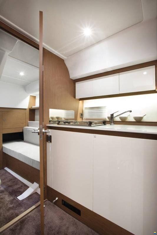 Jeanneau Leader 36