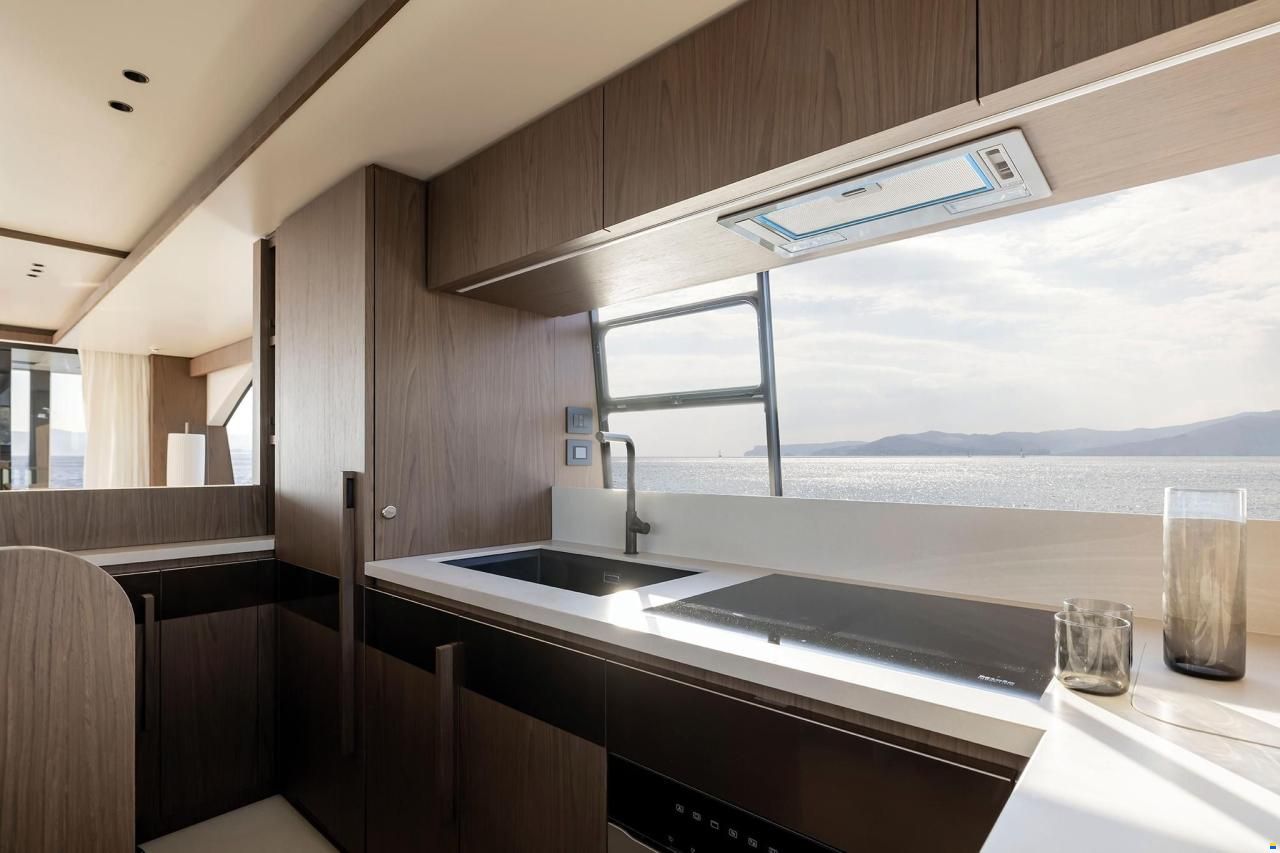 Azimut Fly 72