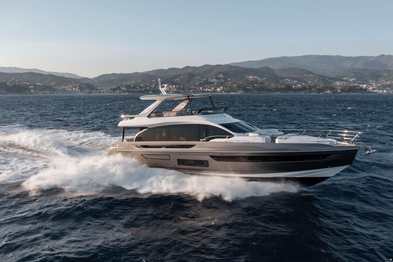 Azimut Fly 72