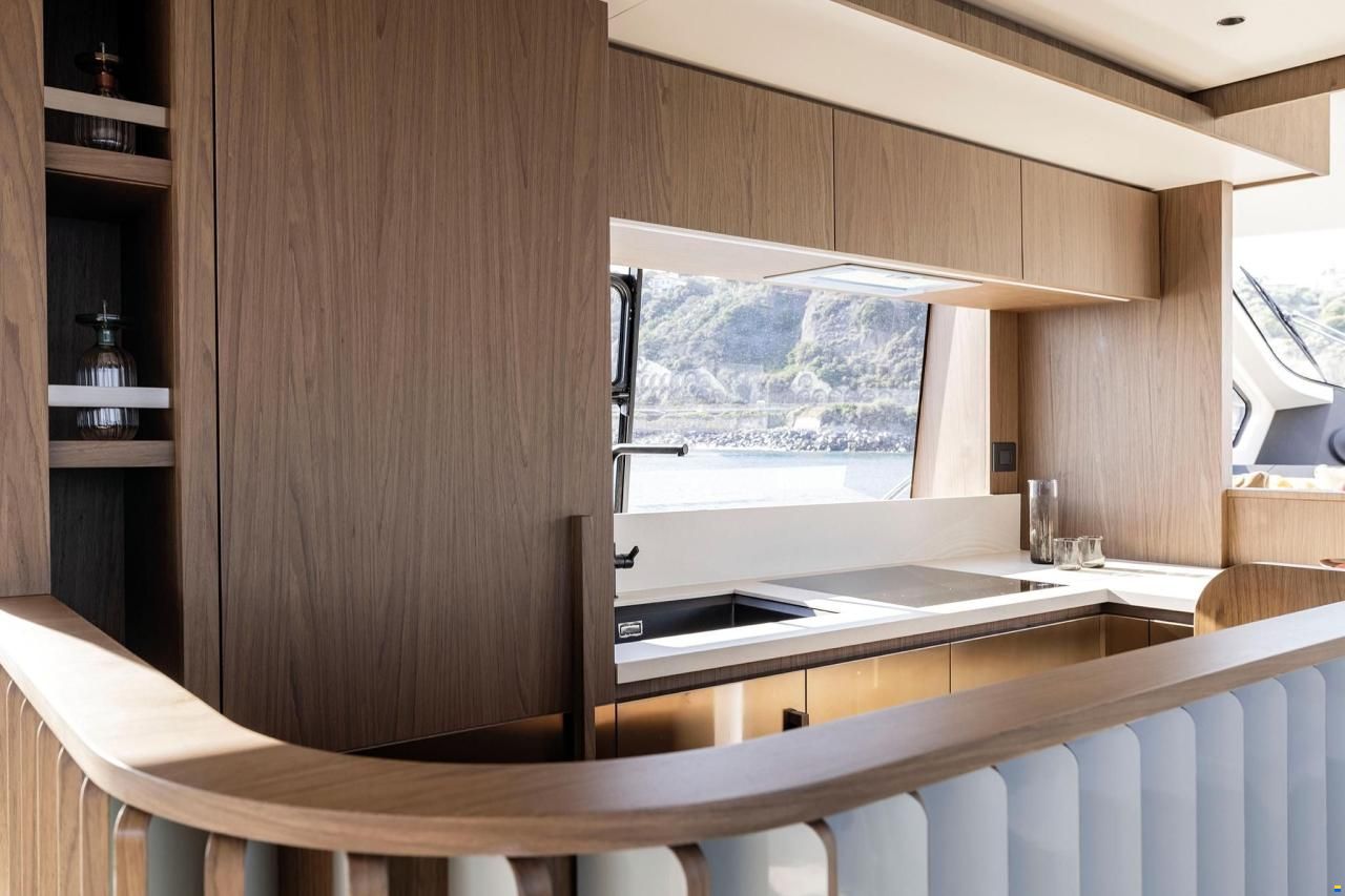 Azimut Fly 72