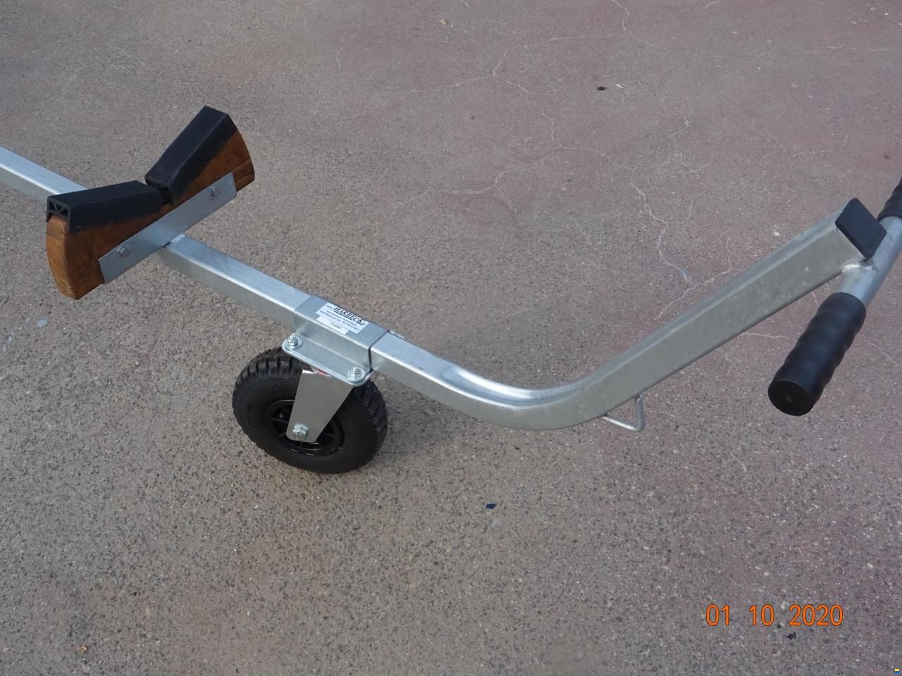 Harbeck Slipwagen S30L mit Bugrad