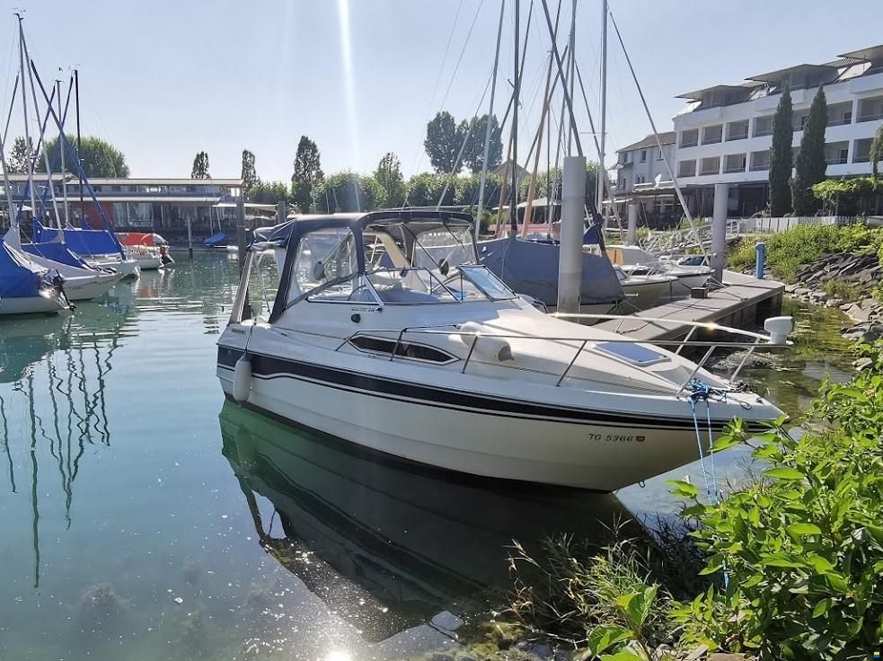 Monterey 246 Suncruiser