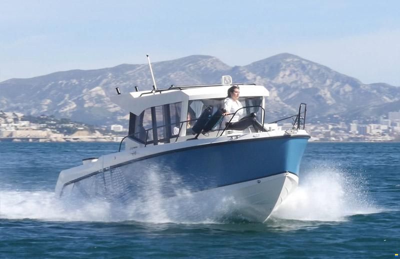 Quicksilver Captur 805 Pilothouse