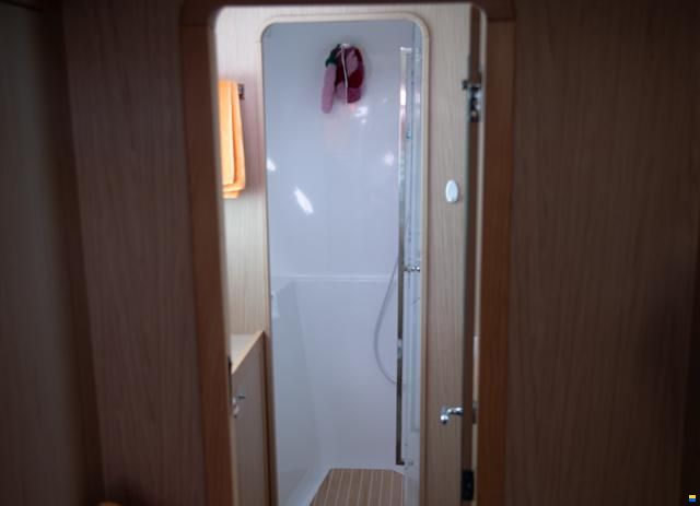 Lagoon 39