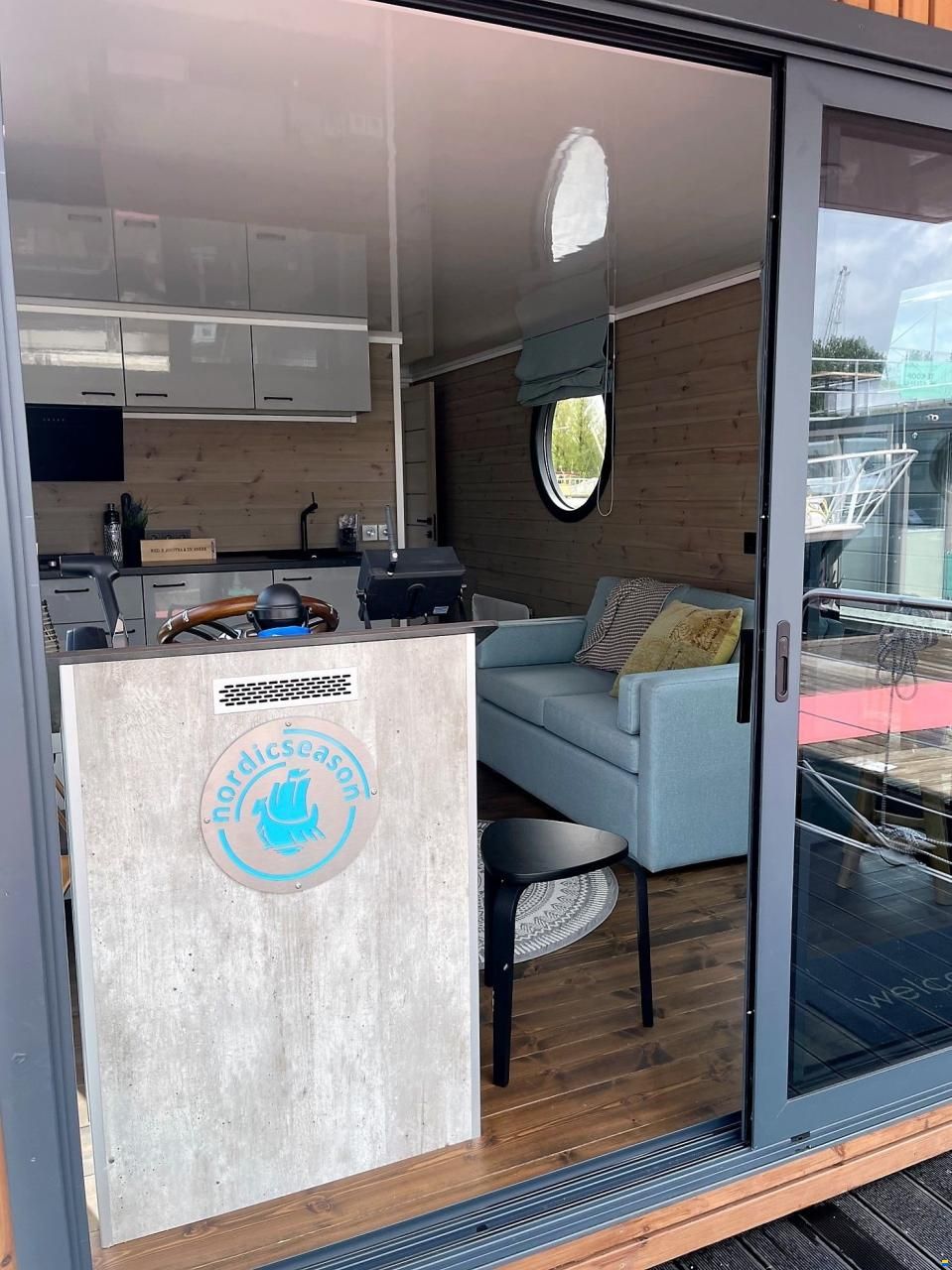 Nordic Season Houseboat NS 36 Eco 23