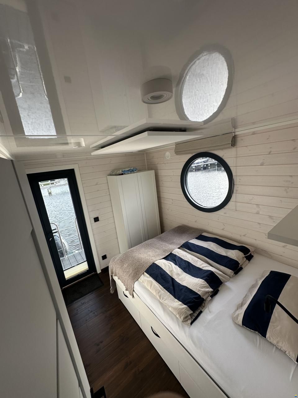 Nordic Season NS 40 Eco 36m2 Houseboat