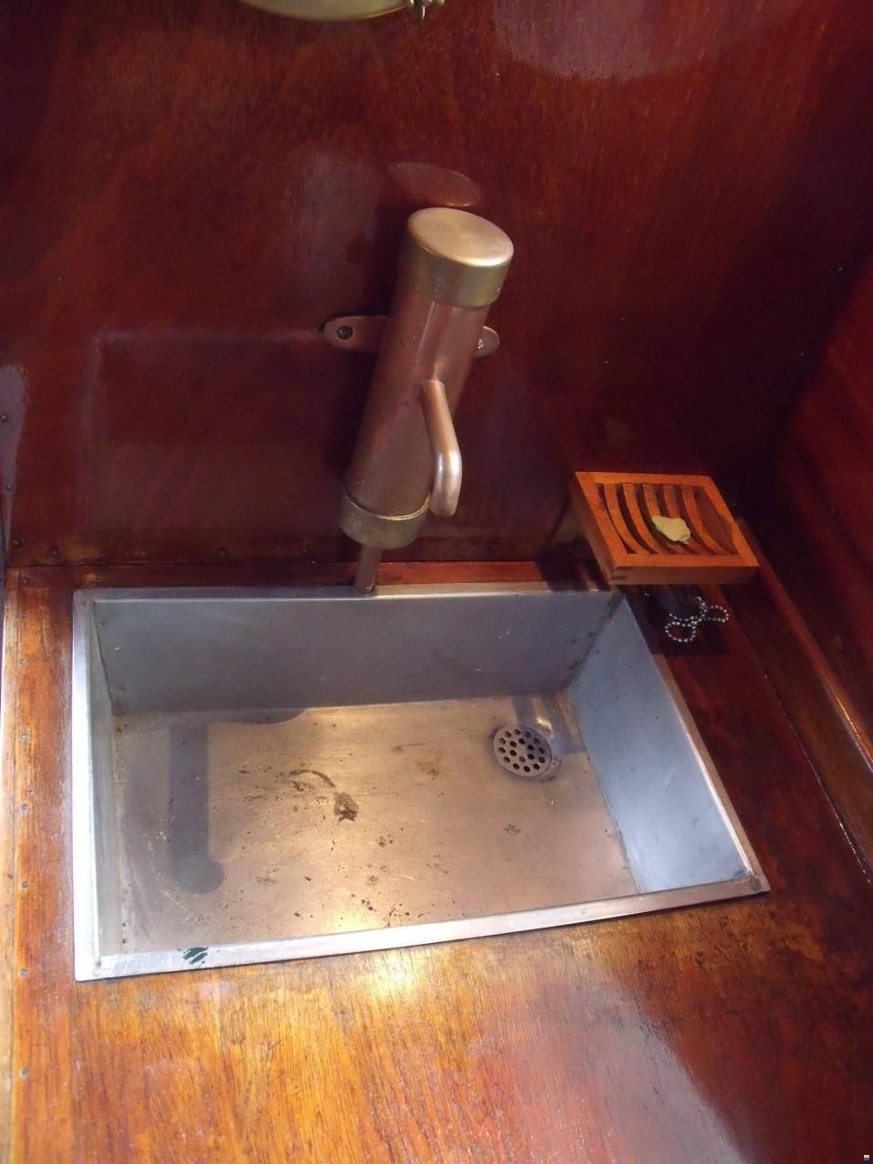 Salonboot 7.50