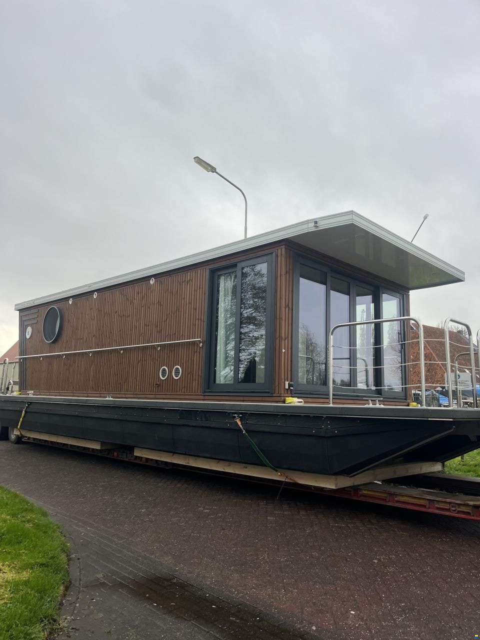 Nordic Season NS 40 Eco 36m2 Houseboat