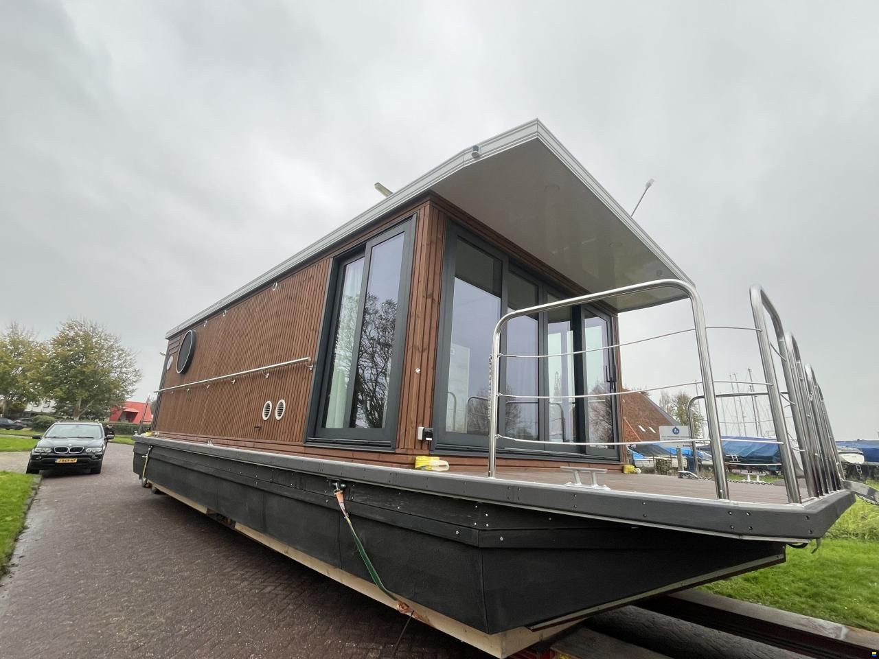 Nordic Season NS 40 Eco 36m2 Houseboat