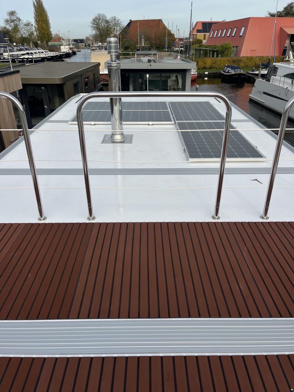 Nordic Season NS 40 Eco 36m2 Houseboat