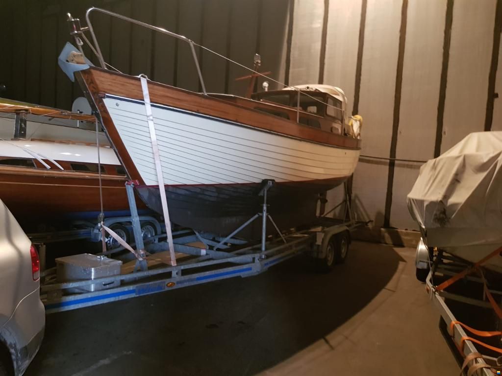Jutahela Marina 75