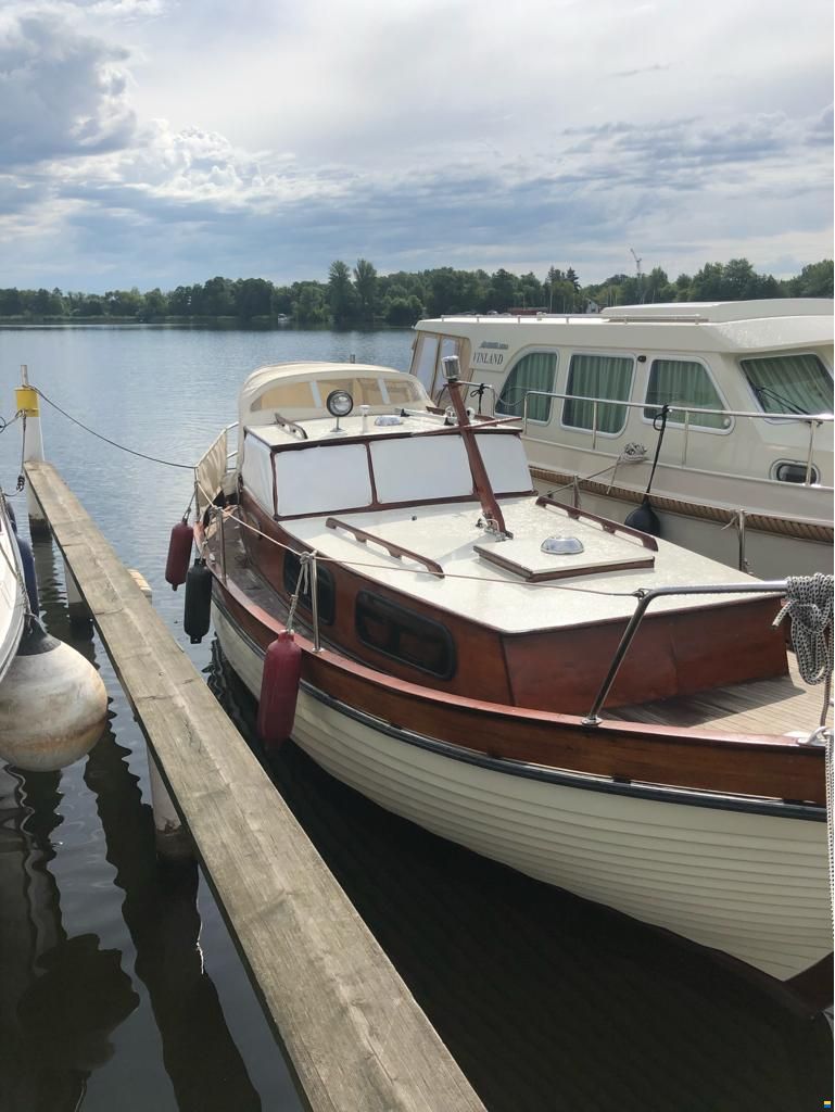 Jutahela Marina 75