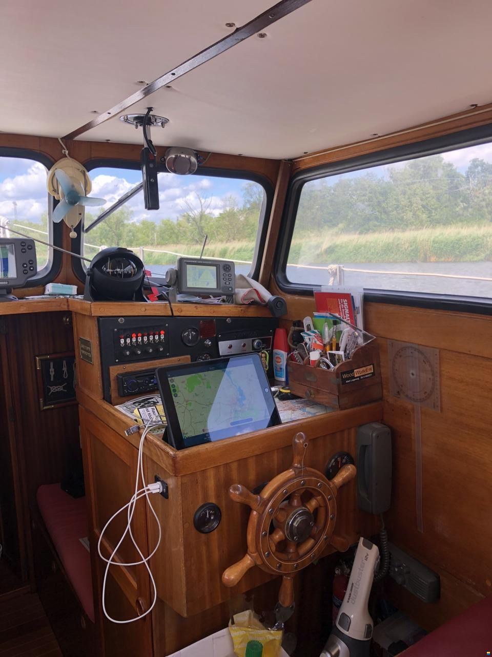 Jutahela Marina 75