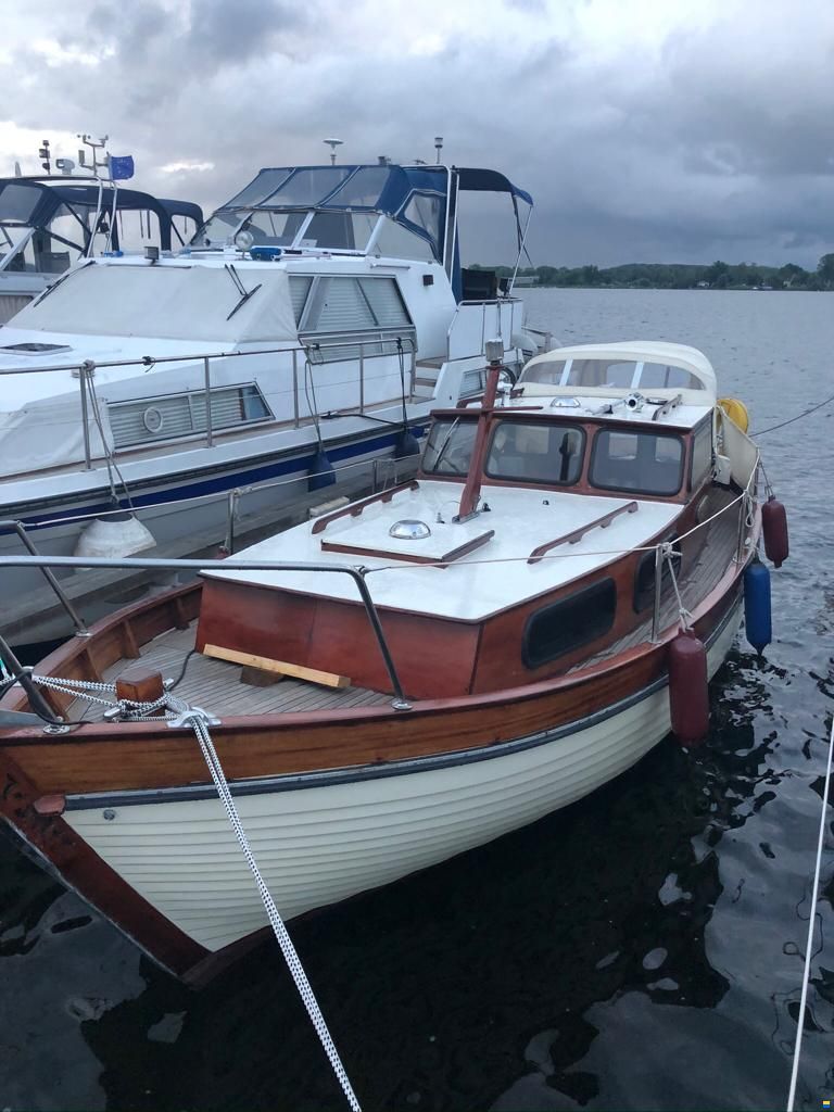 Jutahela Marina 75