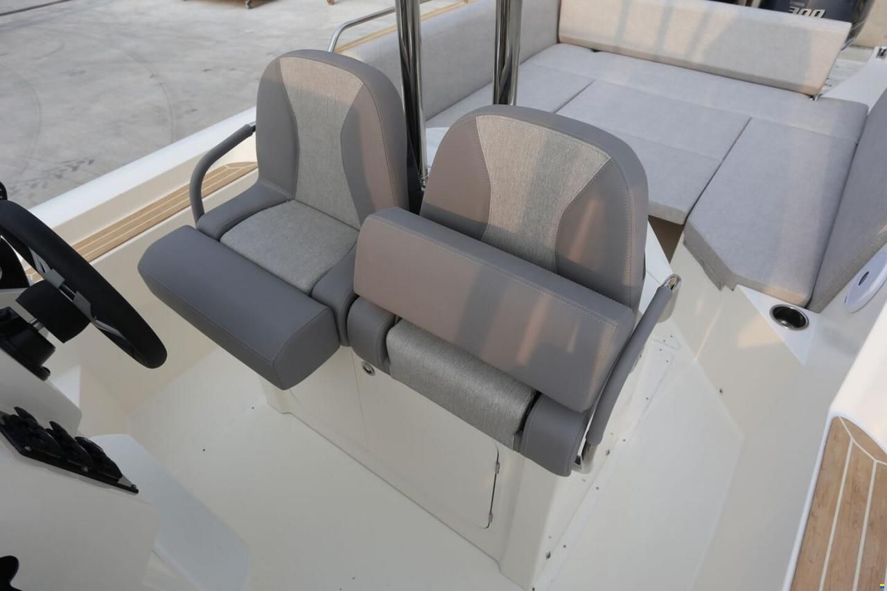 Capelli Tempest 1000 Open