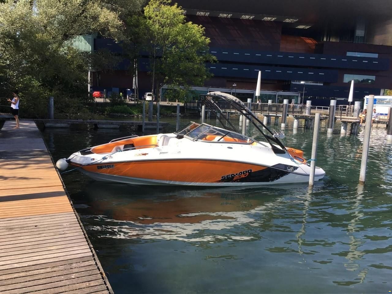Sea-Doo Challenger 230 SP
